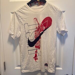 Nike White and Red Short Sleeve Tee